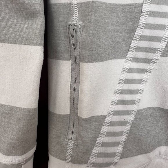 LULULEMON ATHLETICA WOMENS STRIDE HIGH NECK JACKET WHITE GRAY STRIPES, 6 - Picture 4 of 16